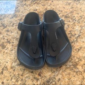 Black Birkenstock’s